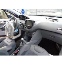 Vitre arriere gauche PEUGEOT 208 1 Photo n°7