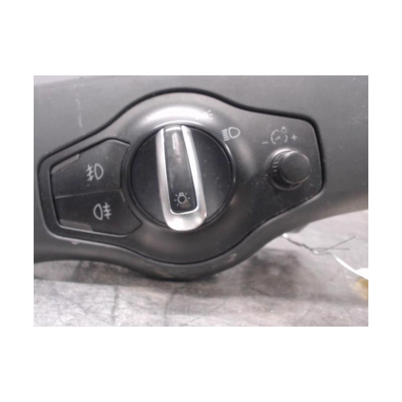 Commande de phare AUDI A4 3