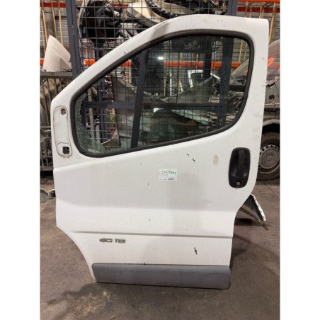 Porte avant gauche RENAULT TRAFIC 2 Photo n°1