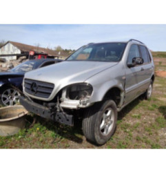 Optique avant principal gauche (feux)(phare) MERCEDES CLASSE M 163 Photo n°8