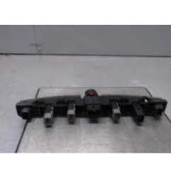 Bouton de warning SSANGYONG STAVIC Photo n°1