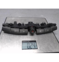 Bouton de warning SSANGYONG STAVIC Photo n°4