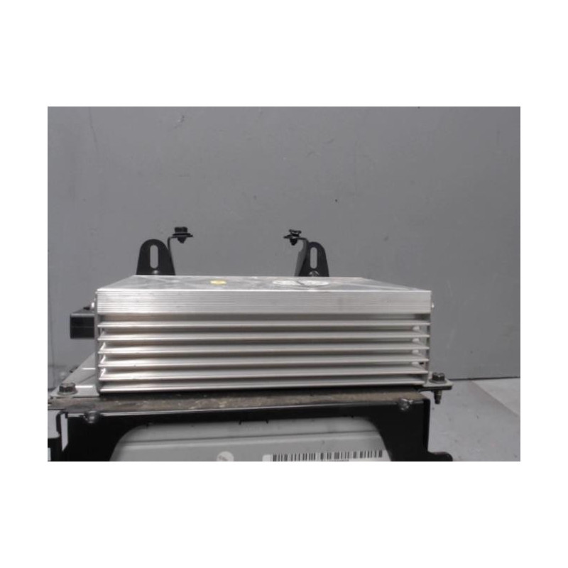 Chargeur CD AUDI A6 3