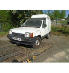 Feu arriere principal gauche (feux) SEAT TERRA Photo n°6