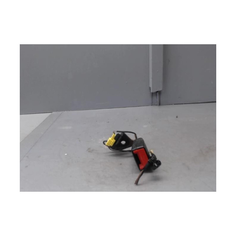 Attache ceinture arriere gauche MERCEDES CLASSE C 204