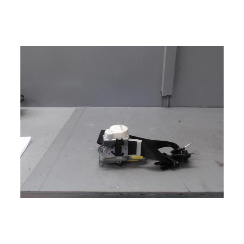 Ceinture avant droit MERCEDES CLASSE C 204