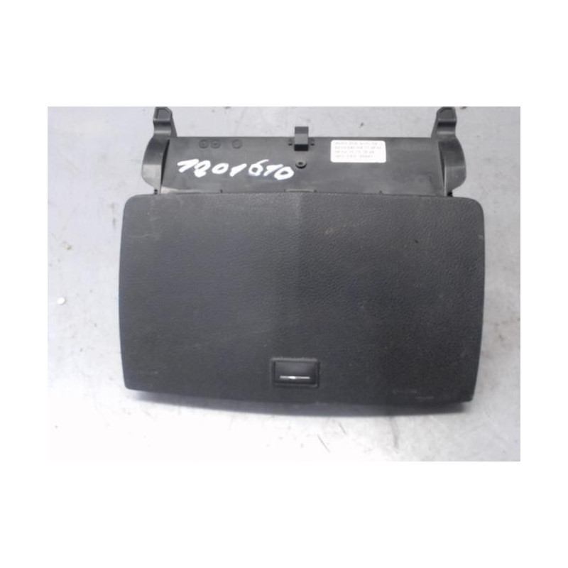 Ecran GPS MERCEDES CLASSE C 204