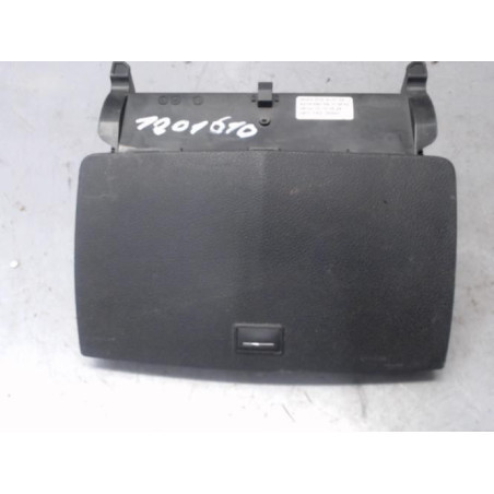 Ecran GPS MERCEDES CLASSE C 204 Photo n°1