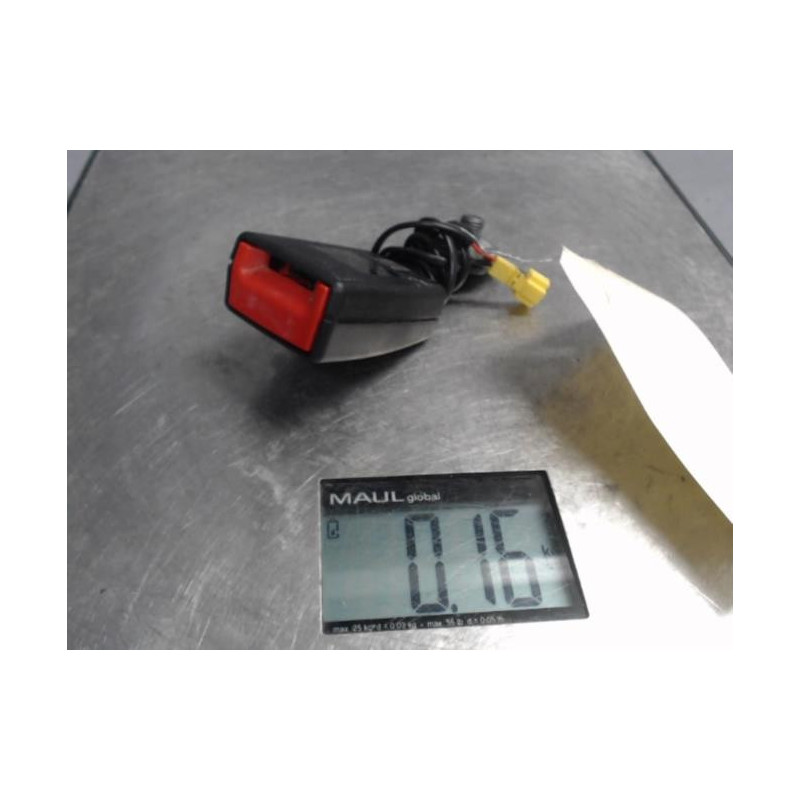 Attache ceinture avant droit RENAULT TWINGO 3