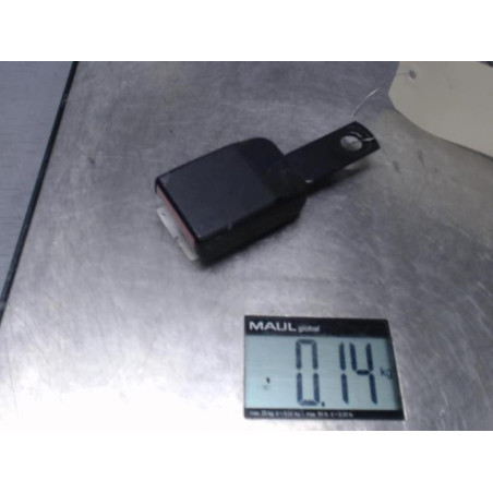 Attache ceinture arriere gauche PEUGEOT 406 Photo n°1