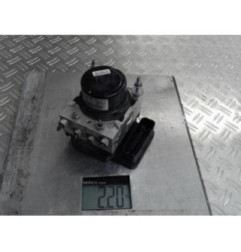 Bloc ABS (freins anti-blocage) TOYOTA YARIS 3 Photo n°1