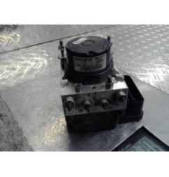 Bloc ABS (freins anti-blocage) TOYOTA YARIS 3