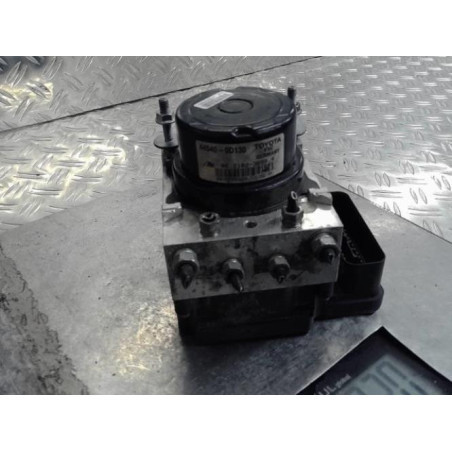 Bloc ABS (freins anti-blocage) TOYOTA YARIS 3