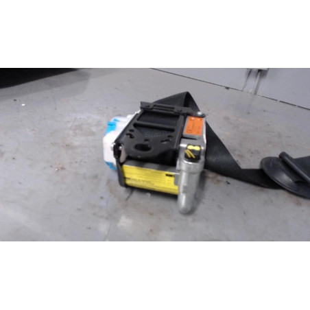 Ceinture avant droit TOYOTA YARIS 3