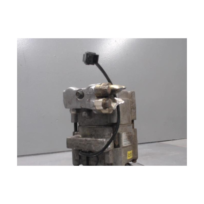 Compresseur clim HYUNDAI GALLOPER