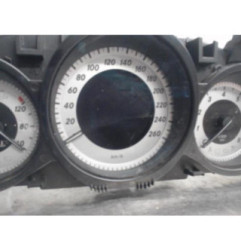 Compteur MERCEDES CLASSE C 204 Photo n°1