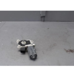 Moteur leve vitre avant gauche MERCEDES CLASSE C 203 COUPE SPORT Photo n°4
