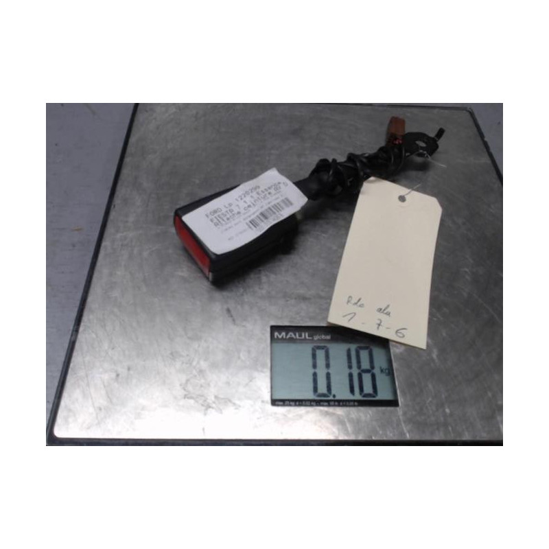 Attache ceinture avant droit FORD FIESTA 7