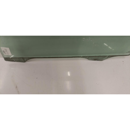 Vitre avant gauche PEUGEOT 206