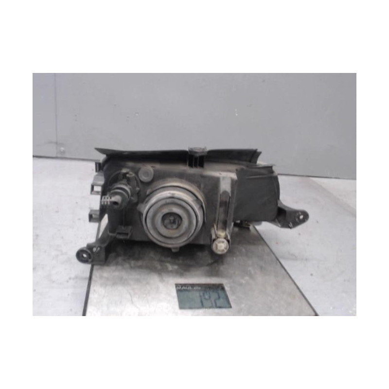 Optique avant principal gauche (feux)(phare) CITROEN SAXO