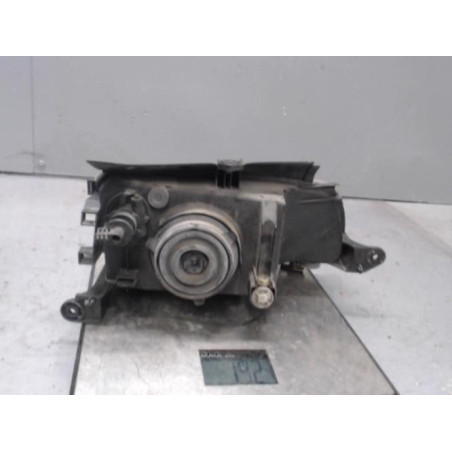 Optique avant principal gauche (feux)(phare) CITROEN SAXO Photo n°1