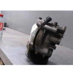 Compresseur clim FORD FIESTA 6 Photo n°3