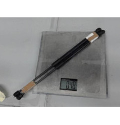 Verin de coffre KIA VENGA Photo n°3