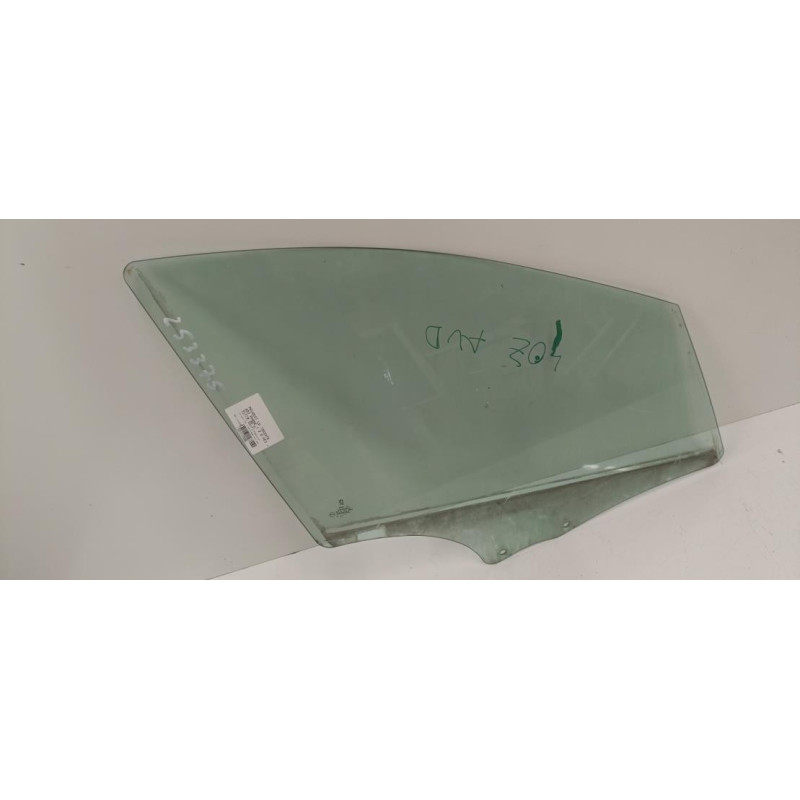 Vitre avant droit PEUGEOT 407