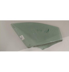 Vitre avant droit PEUGEOT 407