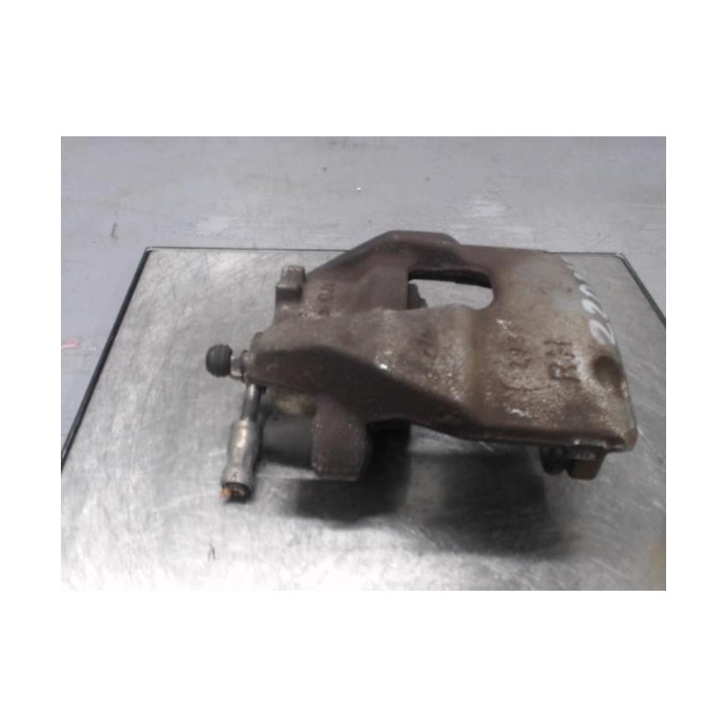 Etrier avant droit (freinage) FORD FIESTA 7