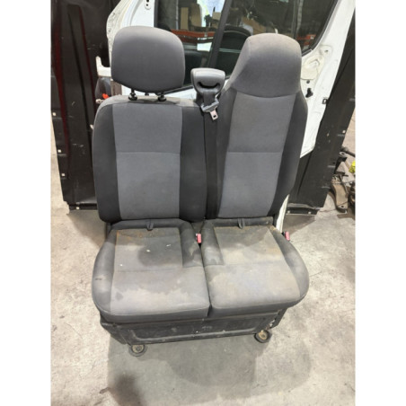 Siege avant droit RENAULT MASTER 3 Photo n°1