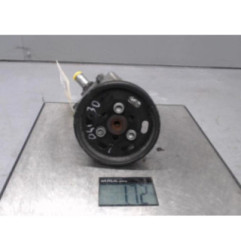 Pompe de direction AUDI A4 2 Photo n°4