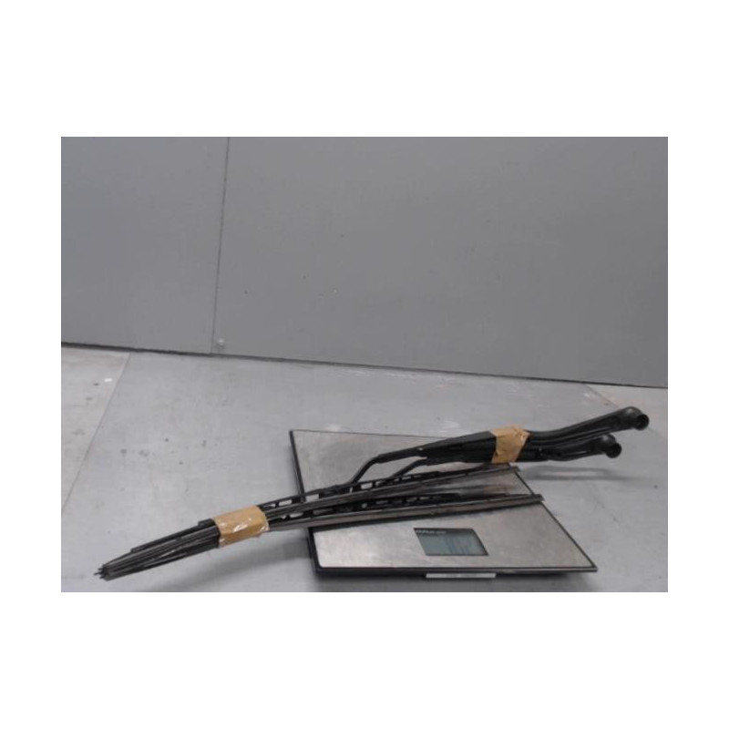 Bras essuie glace avant CHRYSLER 300C