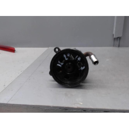 Pompe de direction CHRYSLER 300C Photo n°1