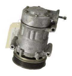 Compresseur clim RENAULT CLIO 3 Photo n°3