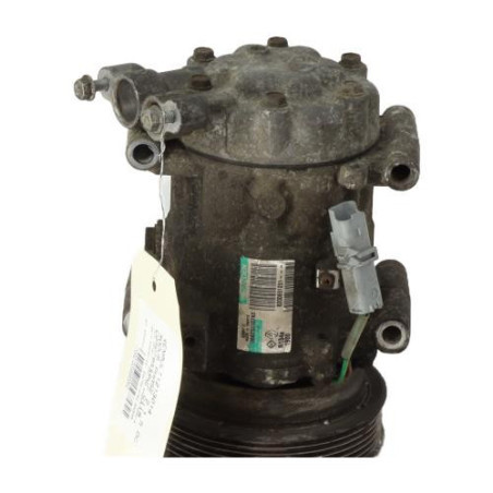 Compresseur clim RENAULT MODUS Photo n°1