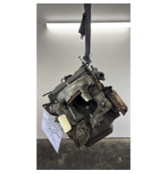 Moteur CITROEN XSARA PICASSO Photo n°5