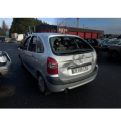 Moteur CITROEN XSARA PICASSO Photo n°7