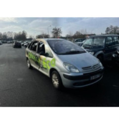 Moteur CITROEN XSARA PICASSO Photo n°9