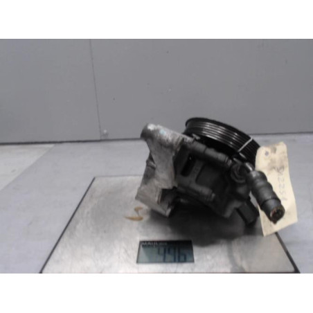 Pompe de direction FORD FOCUS 1 Photo n°1