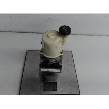 Pompe de direction DACIA LOGAN 1 Photo n°1