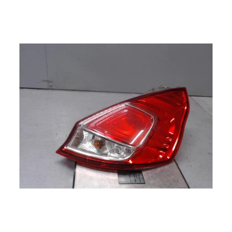 Feu arriere principal droit (feux) FORD FIESTA 6