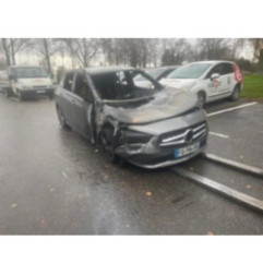 Etrier arriere droit (freinage) MERCEDES CLASSE B 247 Photo n°4