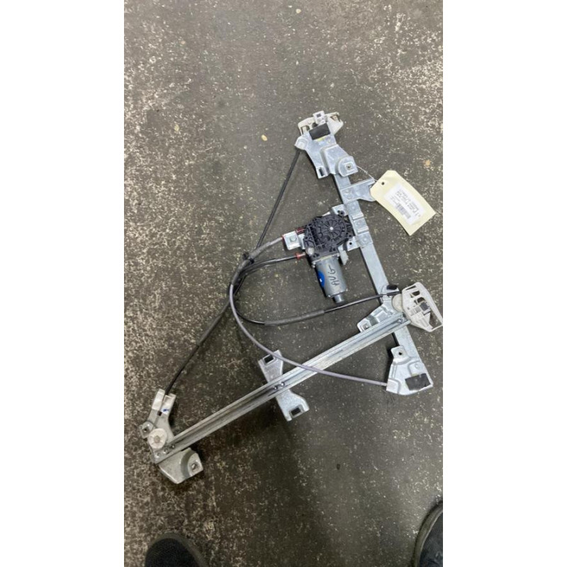 Leve vitre electrique avant droit CITROEN BERLINGO 1