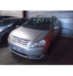 Aile avant droit TOYOTA AVENSIS VERSO Photo n°3