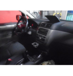 Aile avant droit TOYOTA AVENSIS VERSO Photo n°7