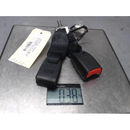 Attache ceinture arriere gauche MAZDA 6 2 Photo n°1