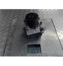 Bloc ABS (freins anti-blocage) VOLKSWAGEN POLO 5 Photo n°3