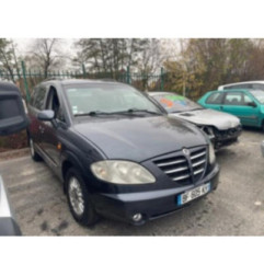 Attache ceinture arriere gauche SSANGYONG STAVIC Photo n°5