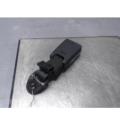 Attache ceinture arriere droit PEUGEOT 108